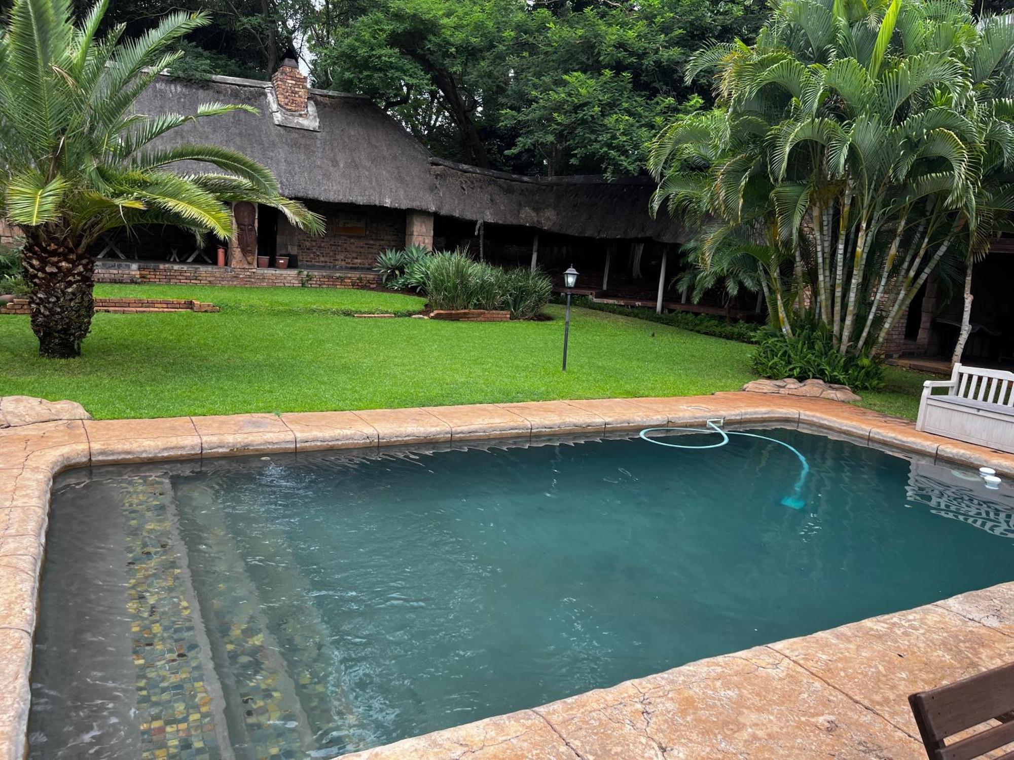 Khandizwe Kruger Villa มาเลเลน ภายนอก รูปภาพ
